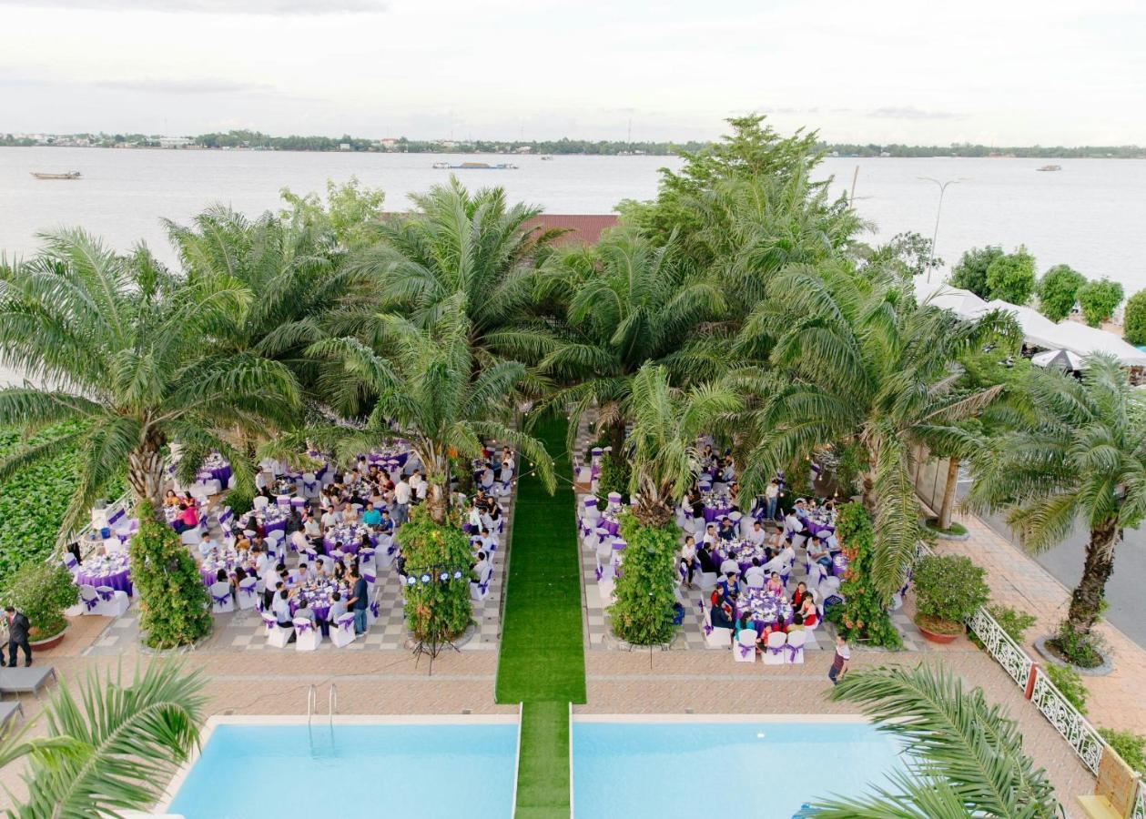 Nesta Tho Hotel 4*